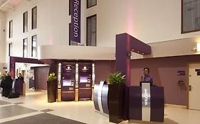 Premier Inn London Heathrow Airport T2 & T3 - Bath Road